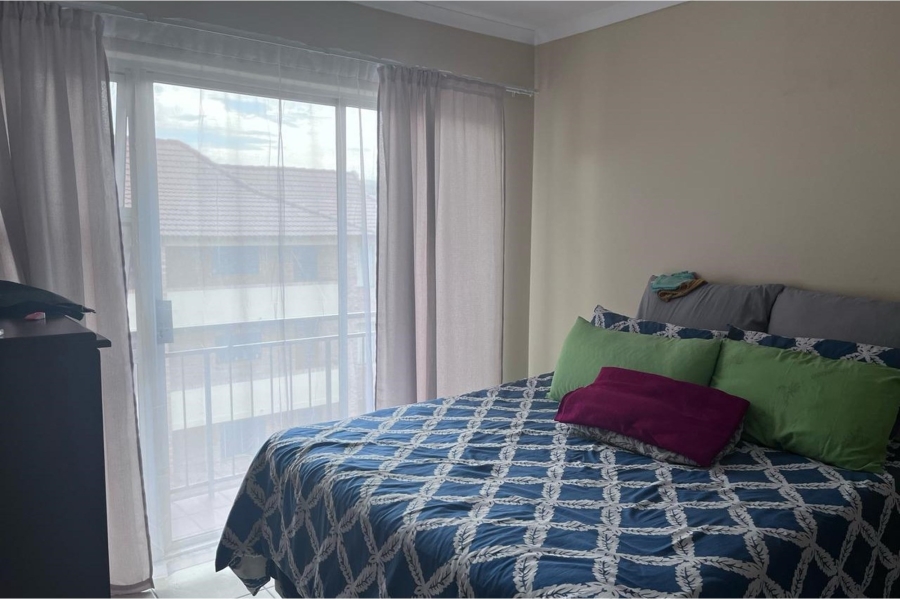 2 Bedroom Property for Sale in Erand Gardens Gauteng