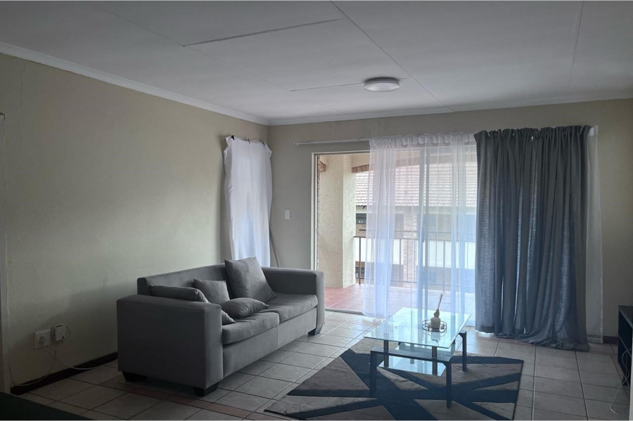 2 Bedroom Property for Sale in Erand Gardens Gauteng