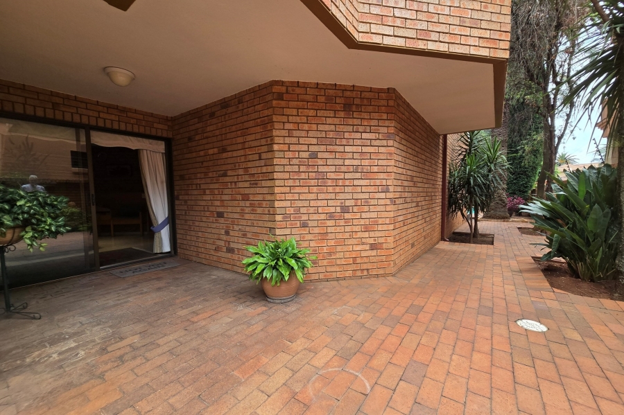 4 Bedroom Property for Sale in Bedfordview Gauteng