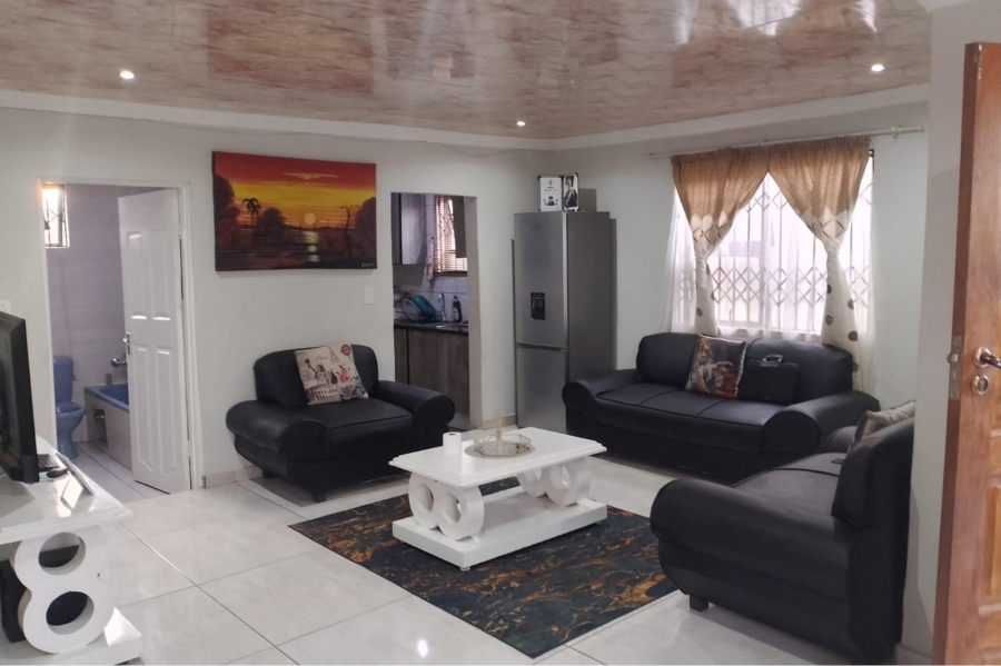 2 Bedroom Property for Sale in Bram Fischerville Gauteng