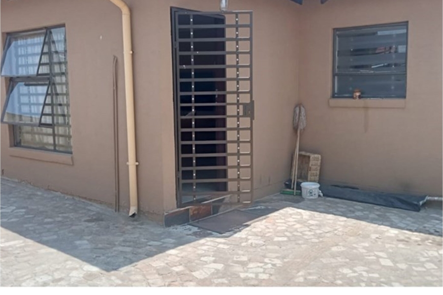 3 Bedroom Property for Sale in Pimville Gauteng