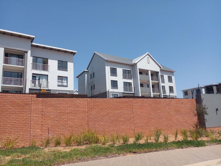 3 Bedroom Property for Sale in Modderfontein Gauteng