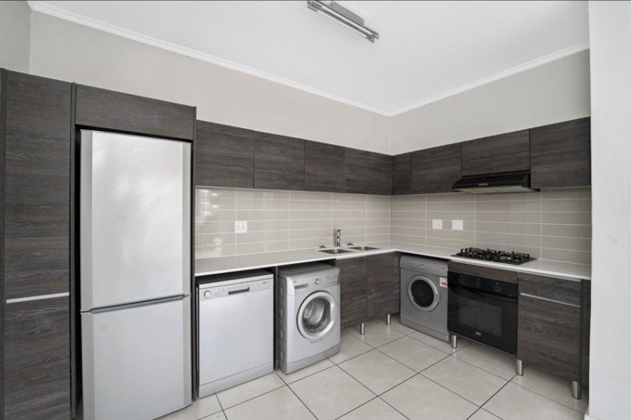 To Let 1 Bedroom Property for Rent in Modderfontein Gauteng