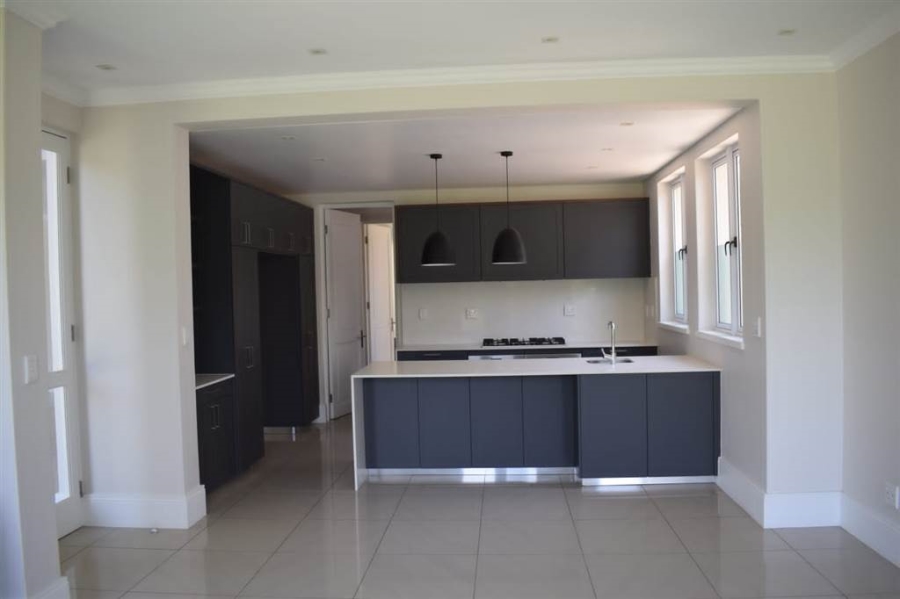 To Let 5 Bedroom Property for Rent in Waterfall Country Estate Gauteng