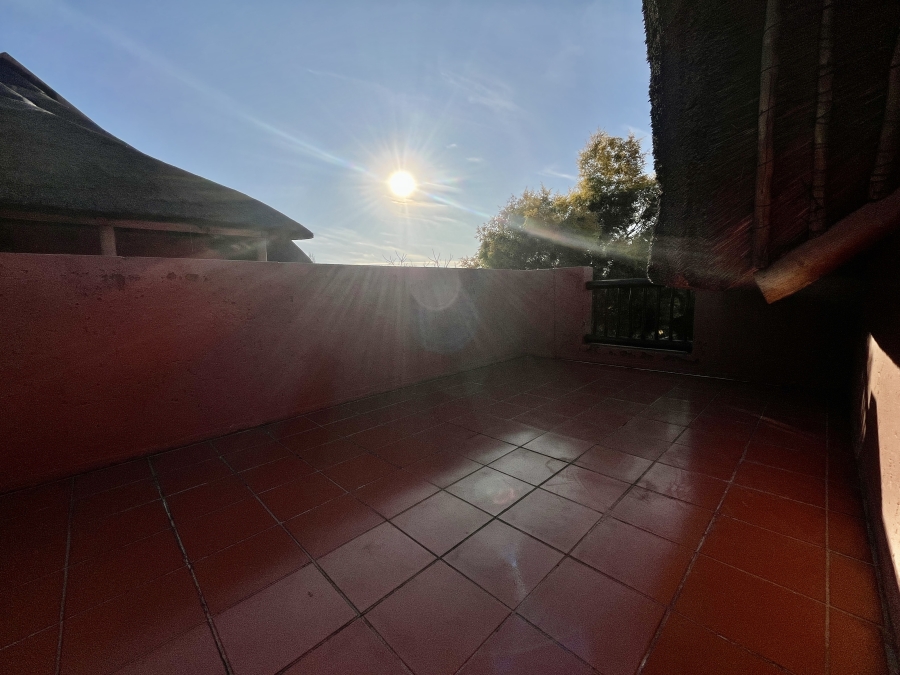 1 Bedroom Property for Sale in Sunninghill Gauteng