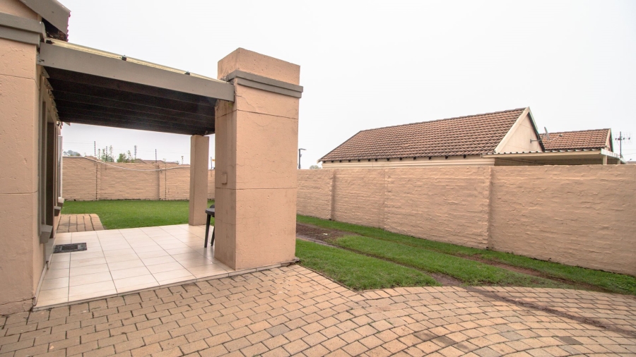 3 Bedroom Property for Sale in Terenure Gauteng