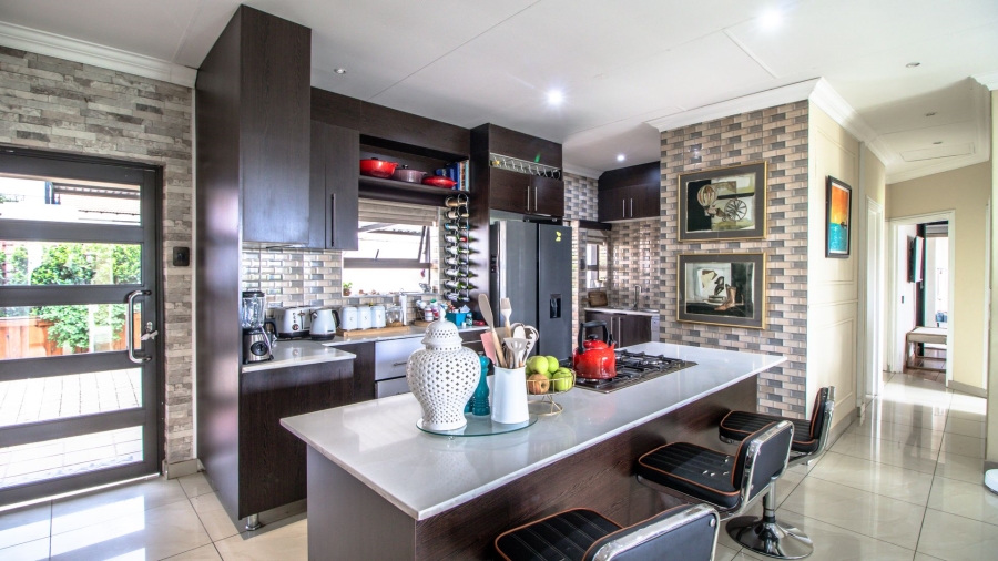 3 Bedroom Property for Sale in Terenure Gauteng