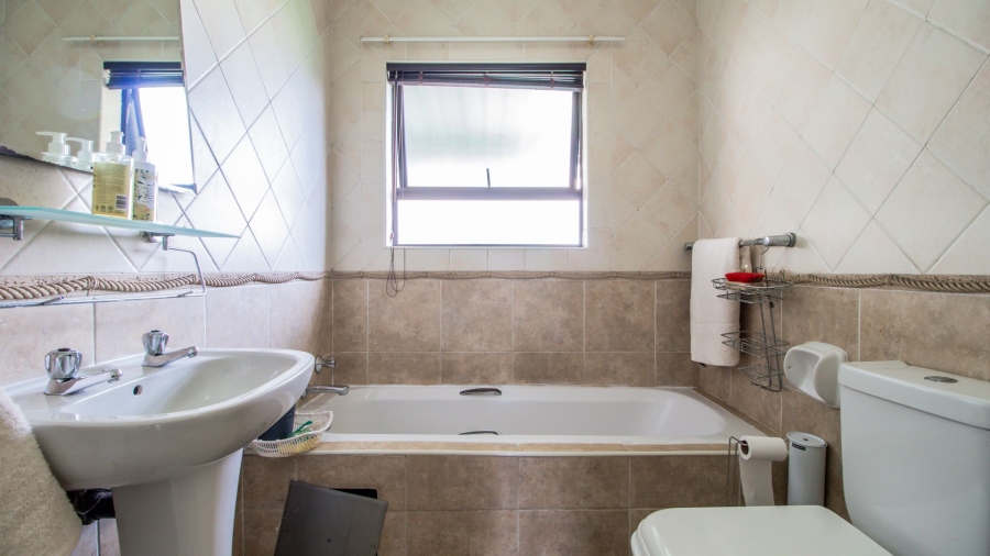 3 Bedroom Property for Sale in Terenure Gauteng