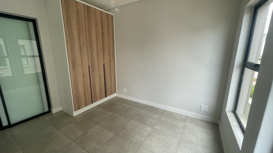 To Let 3 Bedroom Property for Rent in Waterfall Gauteng