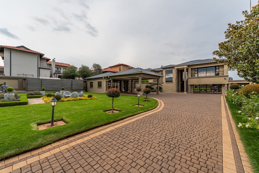 4 Bedroom Property for Sale in Wilro Park Gauteng