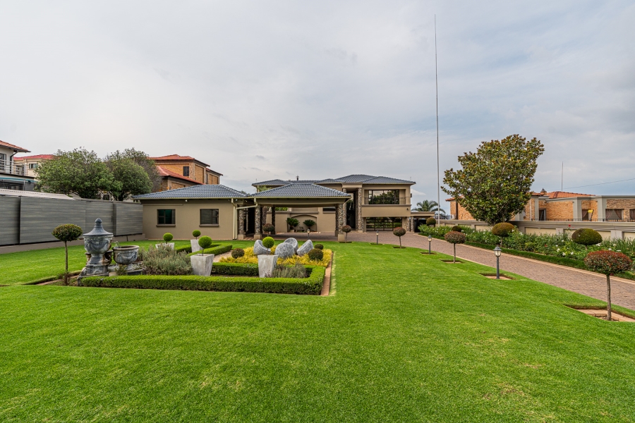 4 Bedroom Property for Sale in Wilro Park Gauteng