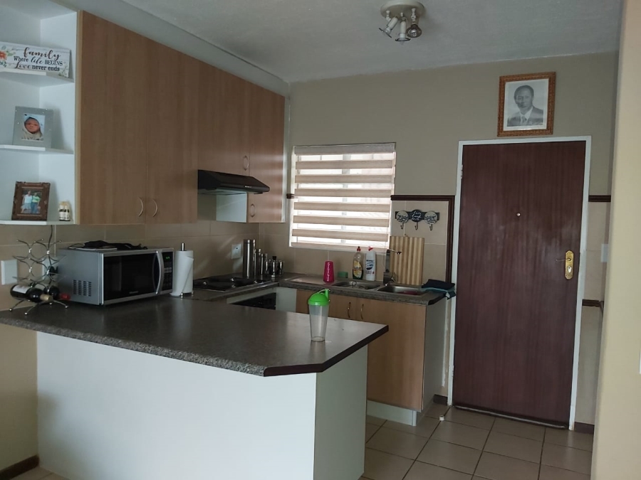 2 Bedroom Property for Sale in Karenpark Gauteng