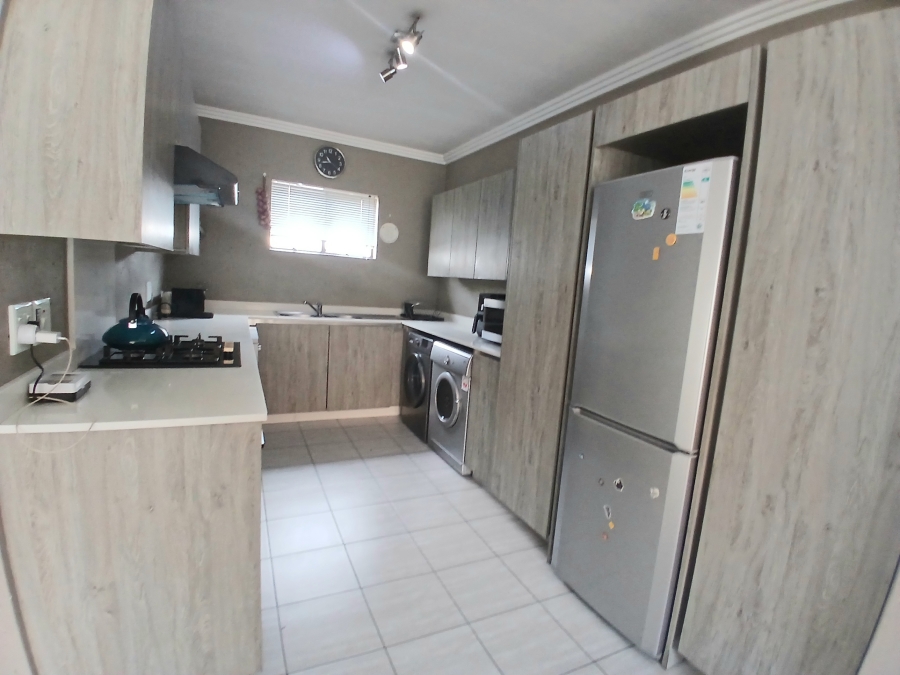 3 Bedroom Property for Sale in Edenvale Central Gauteng