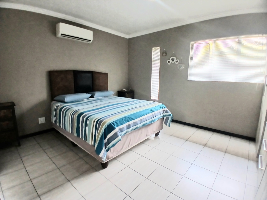 3 Bedroom Property for Sale in Edenvale Central Gauteng