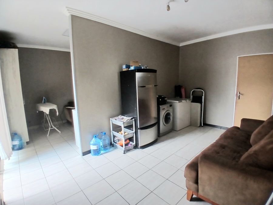 3 Bedroom Property for Sale in Edenvale Central Gauteng