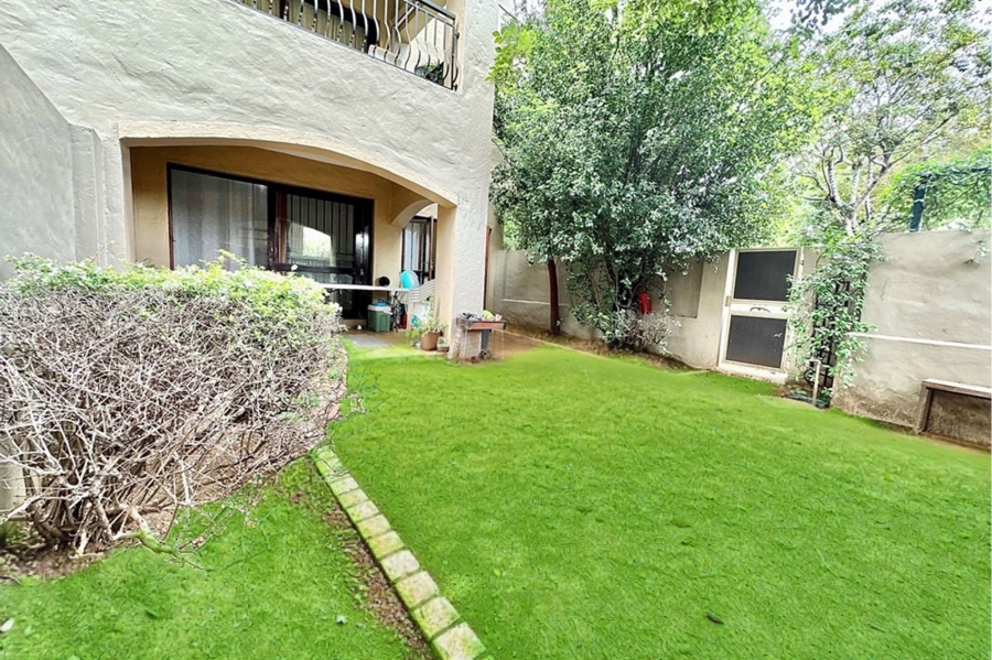 1 Bedroom Property for Sale in Lonehill Gauteng