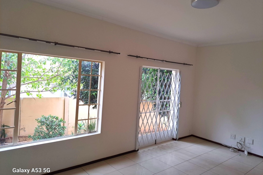 To Let 3 Bedroom Property for Rent in North Riding Gauteng