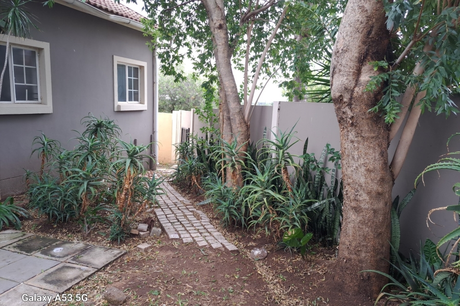 To Let 3 Bedroom Property for Rent in North Riding Gauteng