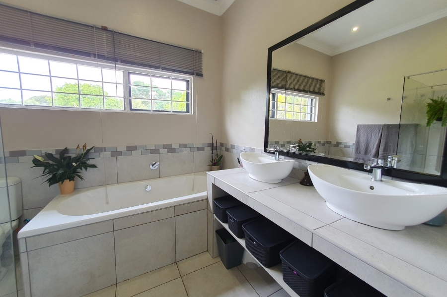 4 Bedroom Property for Sale in Wierda Park Gauteng