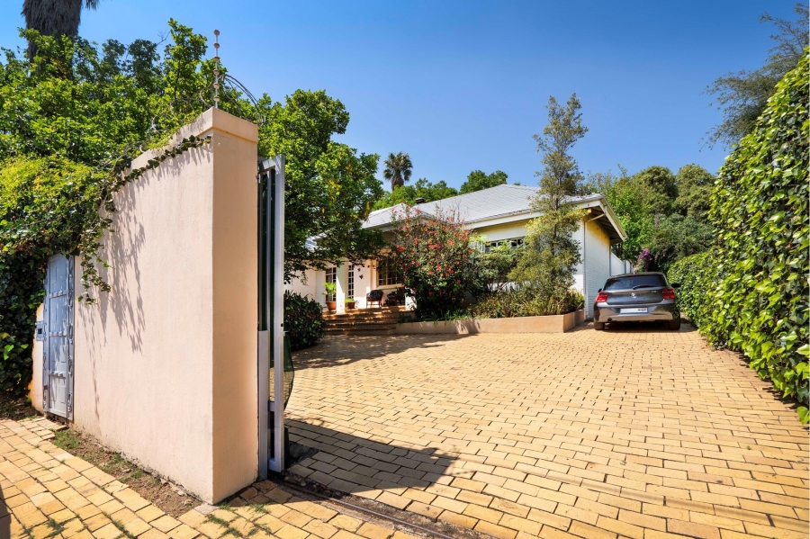 3 Bedroom Property for Sale in Orchards Gauteng