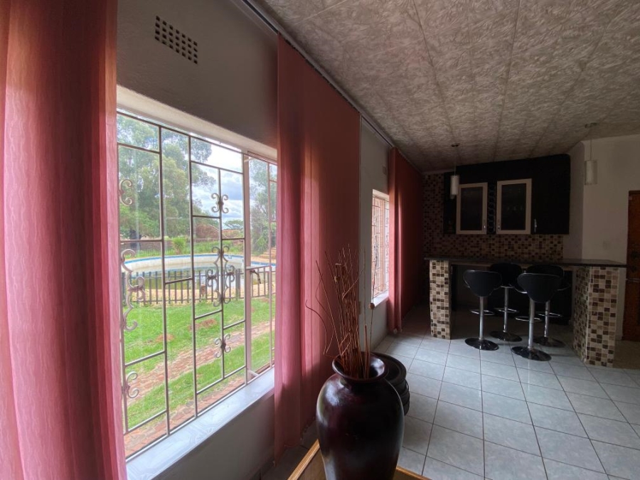 7 Bedroom Property for Sale in Austinview Gauteng