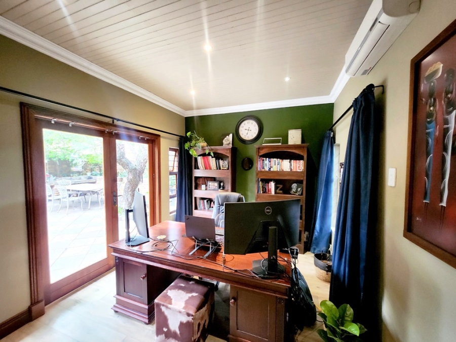 4 Bedroom Property for Sale in Eldoraigne Gauteng