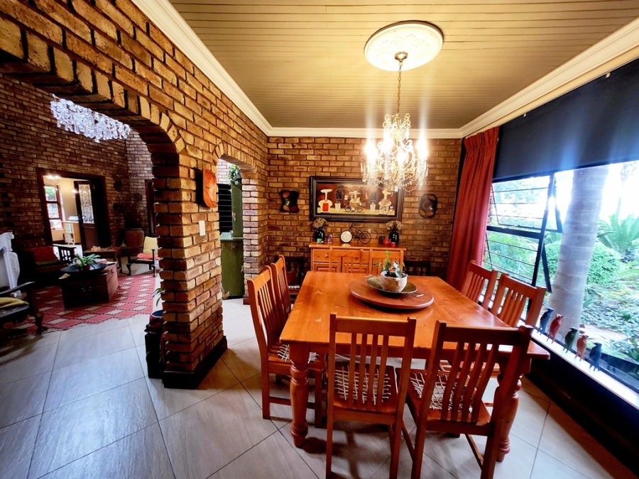 4 Bedroom Property for Sale in Eldoraigne Gauteng