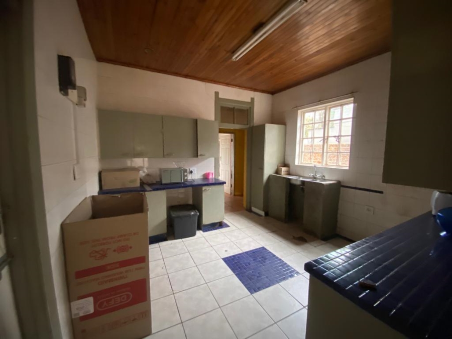 5 Bedroom Property for Sale in Westdene Gauteng