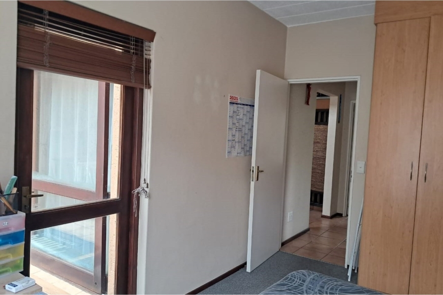 2 Bedroom Property for Sale in Douglasdale Gauteng