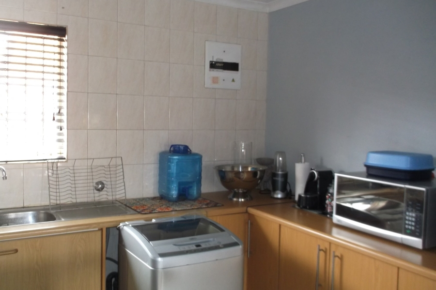 2 Bedroom Property for Sale in Beyers Park Gauteng