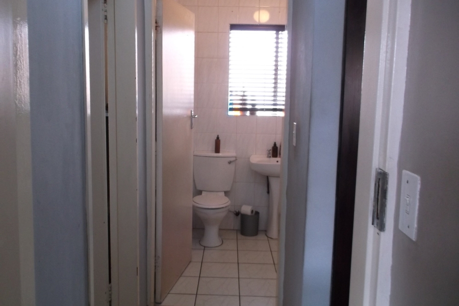 2 Bedroom Property for Sale in Beyers Park Gauteng