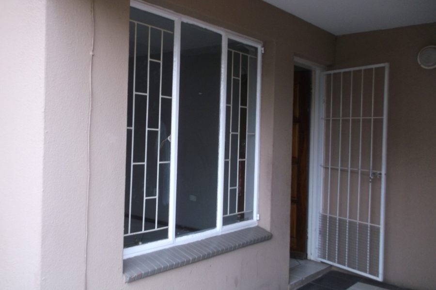 2 Bedroom Property for Sale in Beyers Park Gauteng