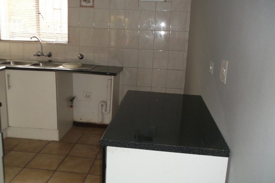 2 Bedroom Property for Sale in Beyers Park Gauteng