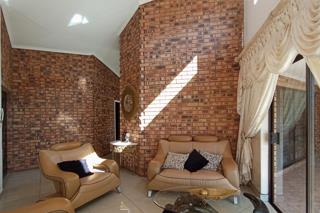 4 Bedroom Property for Sale in The Orchards Gauteng