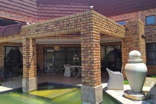 4 Bedroom Property for Sale in The Orchards Gauteng