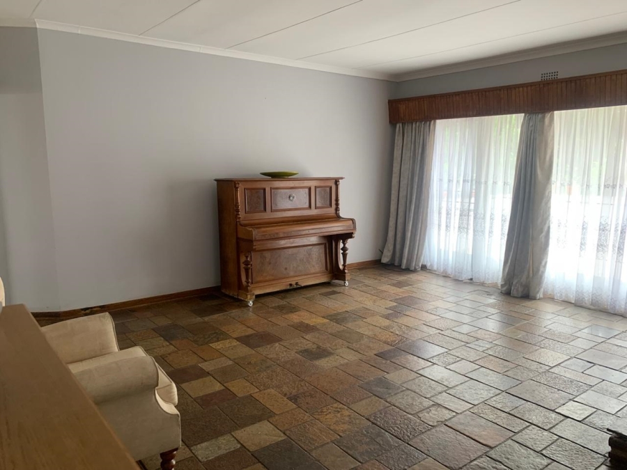 To Let 3 Bedroom Property for Rent in Cresta Gauteng