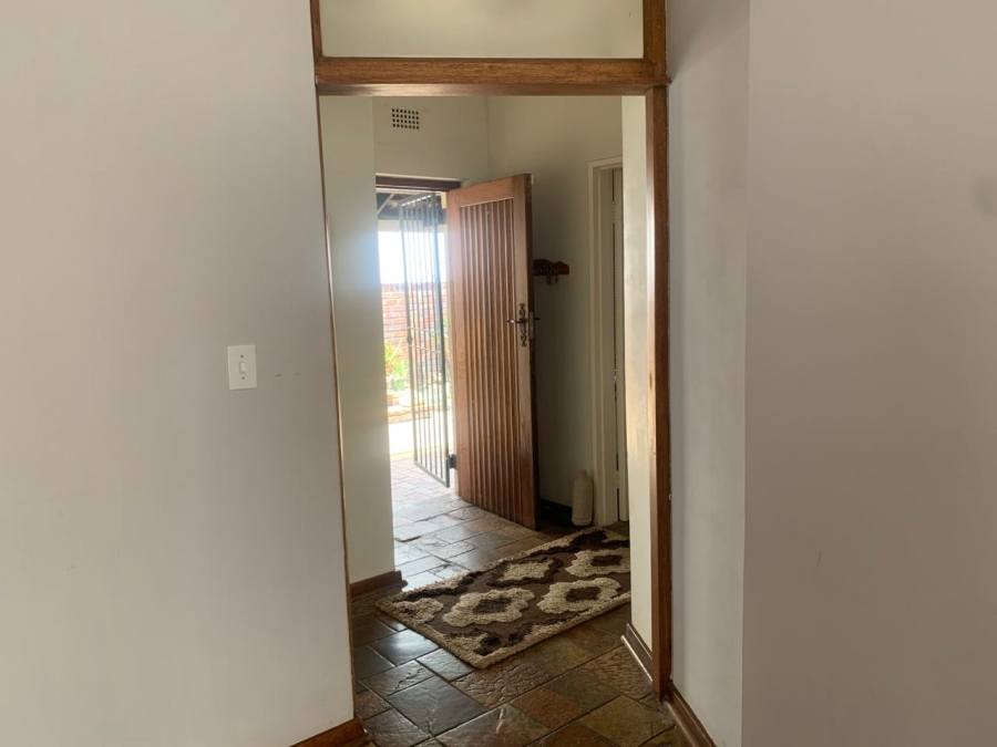 To Let 3 Bedroom Property for Rent in Cresta Gauteng