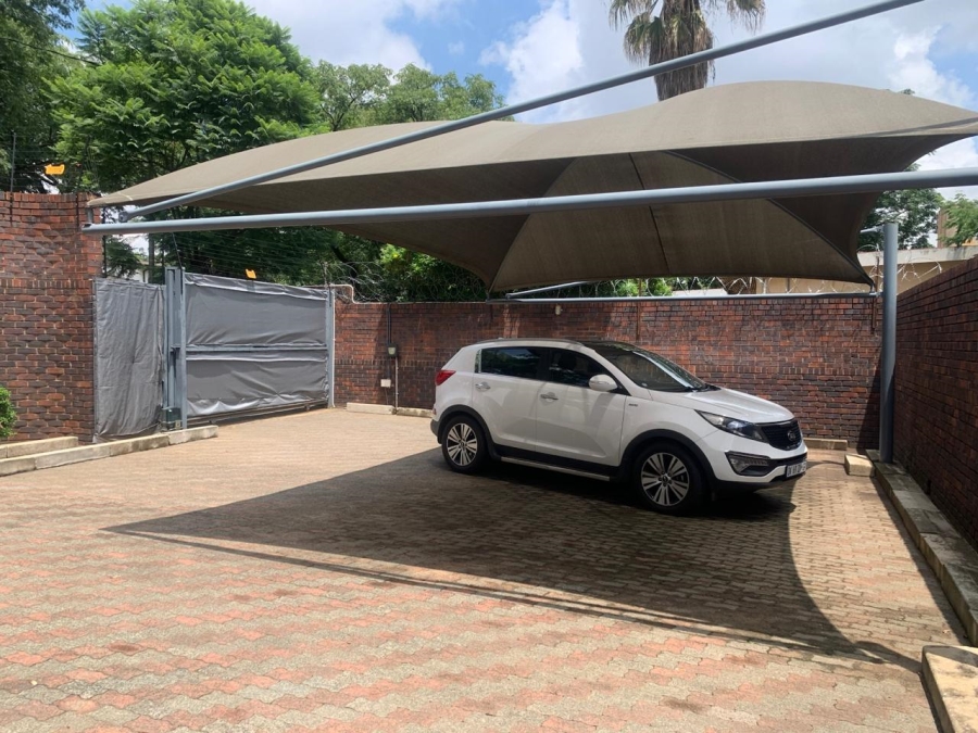 To Let 3 Bedroom Property for Rent in Cresta Gauteng