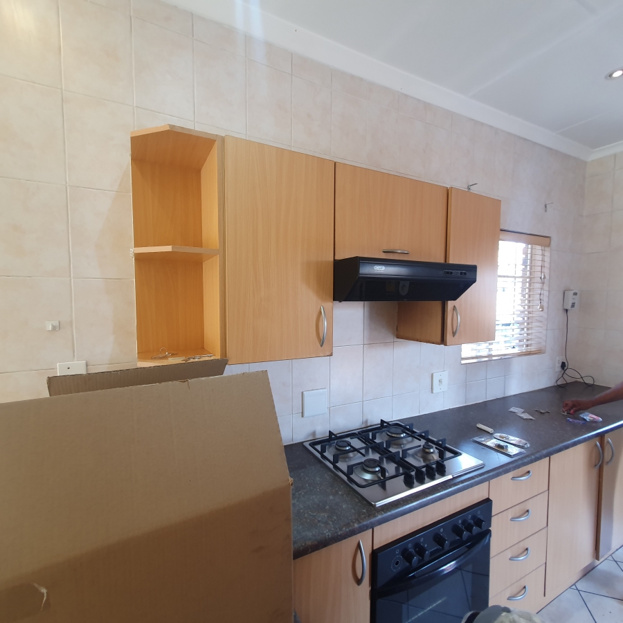 3 Bedroom Property for Sale in Amberfield Gauteng