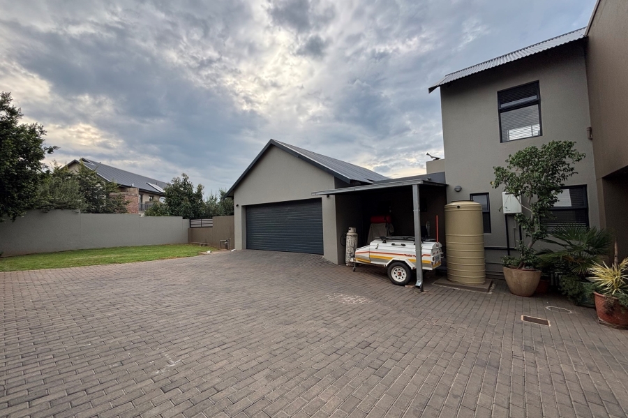 4 Bedroom Property for Sale in The Hills Game Reserve Estate Gauteng