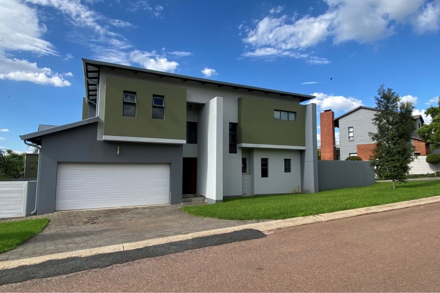 3 Bedroom Property for Sale in Boardwalk Gauteng