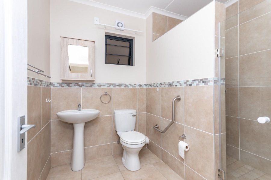 1 Bedroom Property for Sale in Olympus AH Gauteng