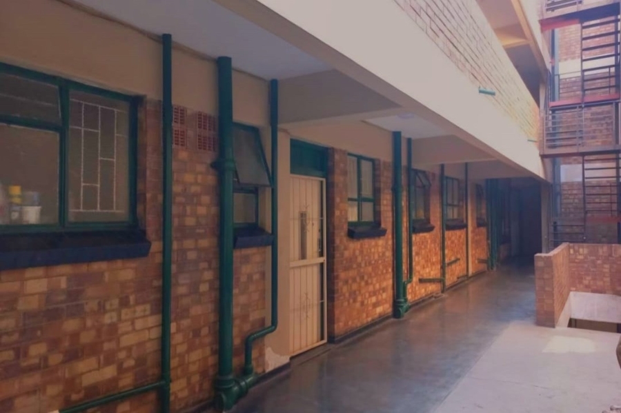 18 Bedroom Property for Sale in Yeoville Gauteng