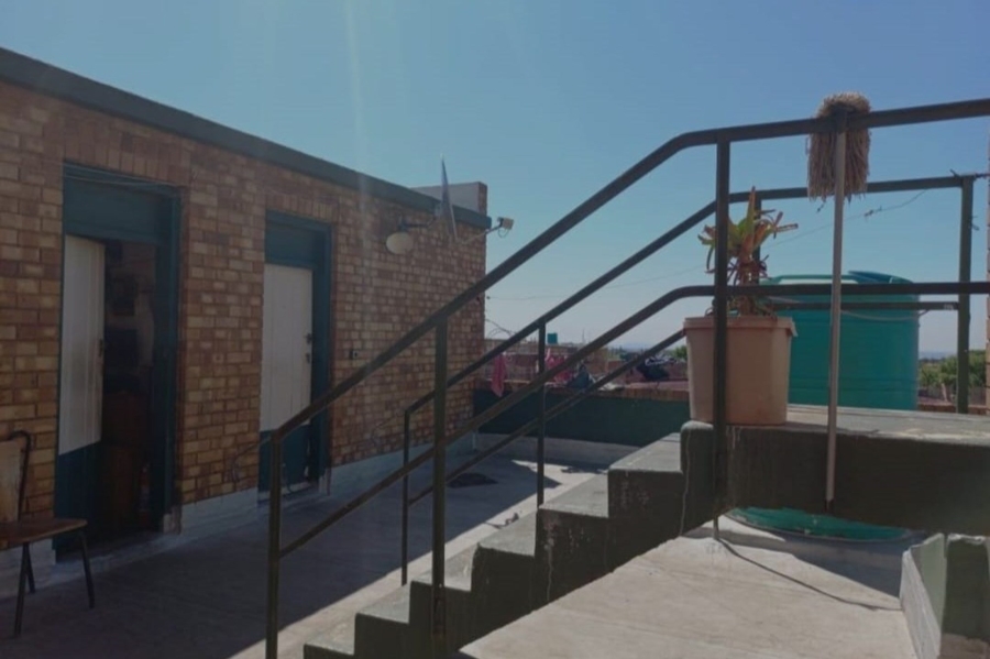 18 Bedroom Property for Sale in Yeoville Gauteng