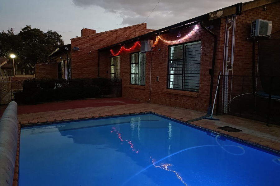 4 Bedroom Property for Sale in Country View Gauteng