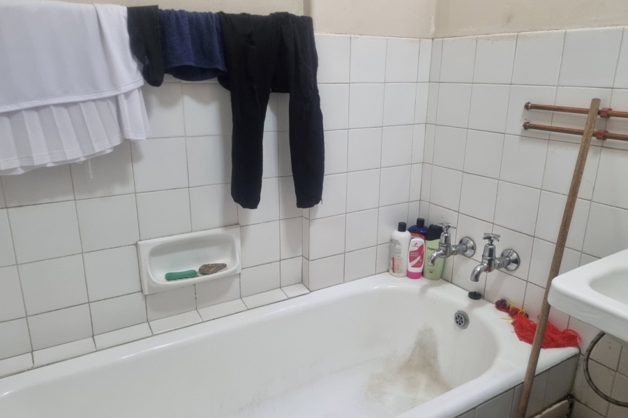 2 Bedroom Property for Sale in Florida Gauteng