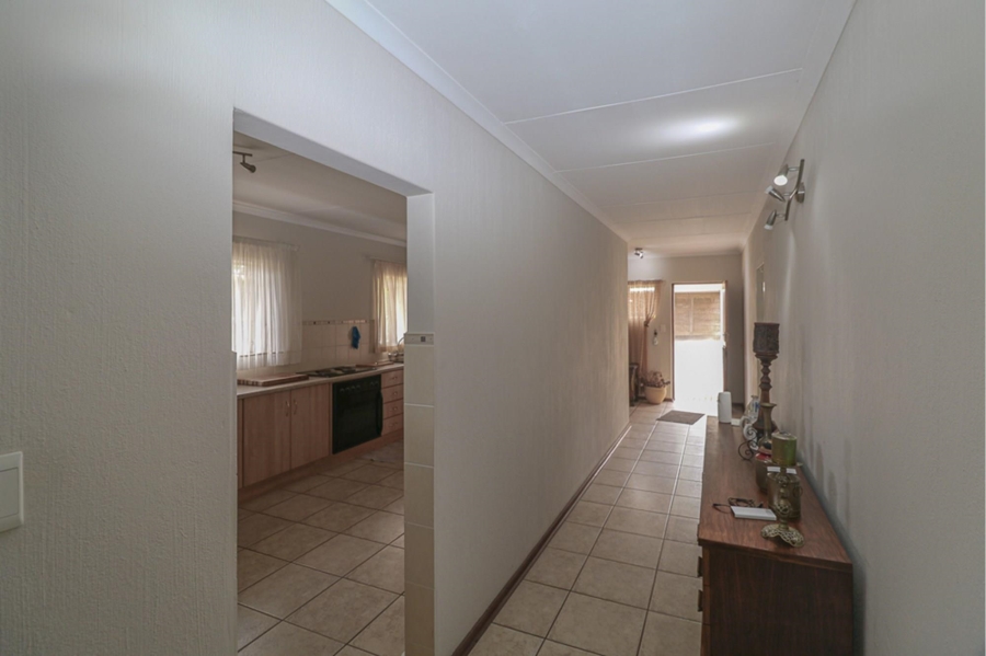 3 Bedroom Property for Sale in Selcourt Gauteng