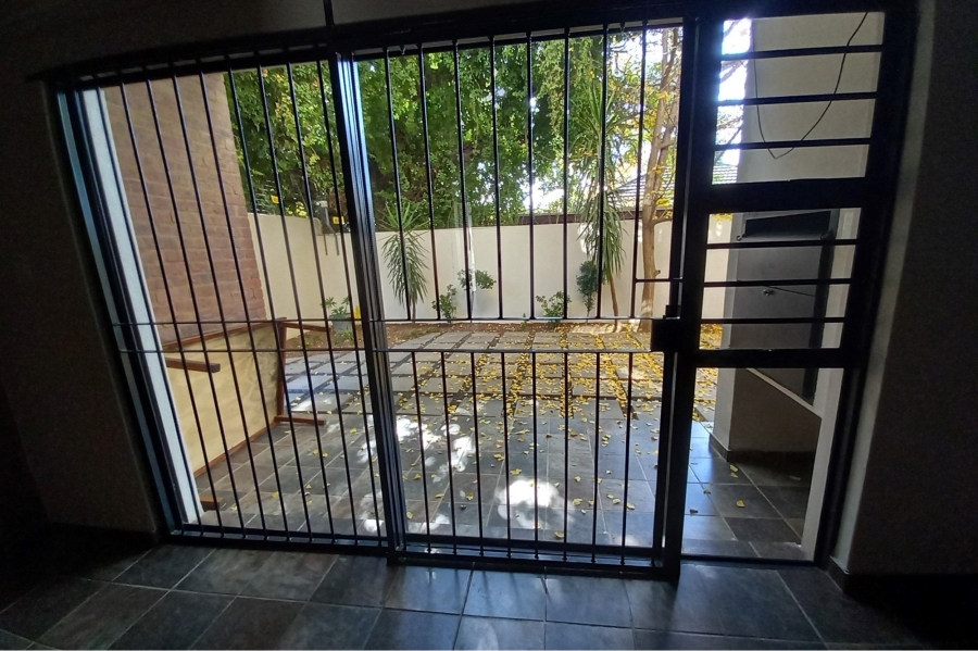 1 Bedroom Property for Sale in Hatfield Gauteng