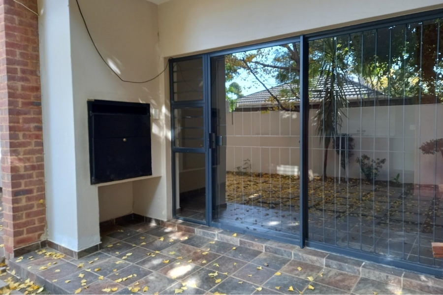 1 Bedroom Property for Sale in Hatfield Gauteng