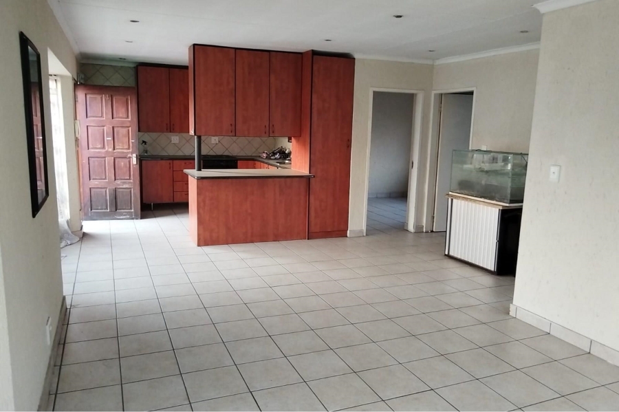 2 Bedroom Property for Sale in Eveleigh Gauteng